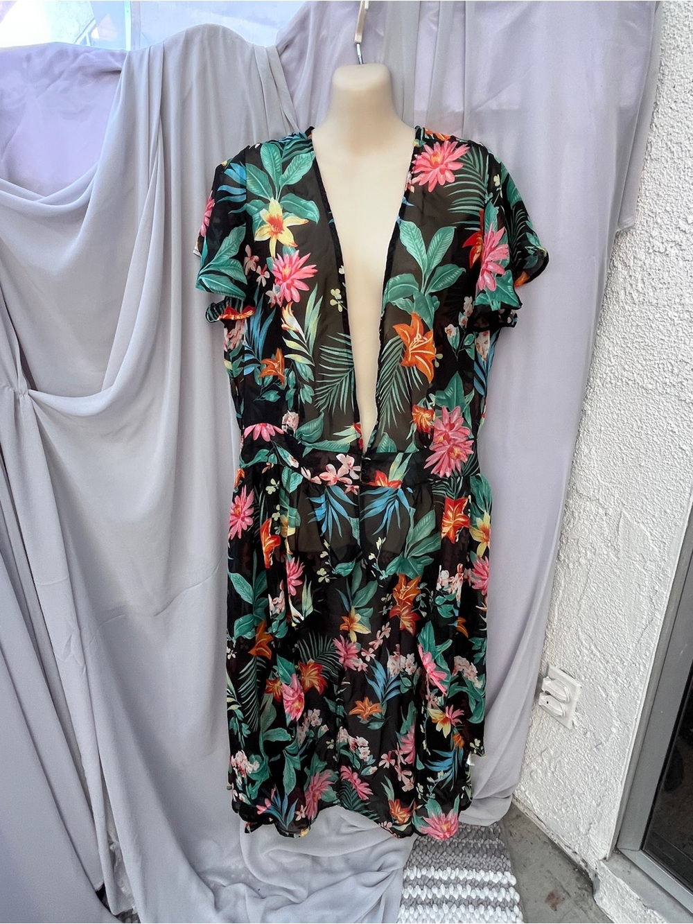 Derek Heart Black Tropical Floral Deep V Swim Cover-Up